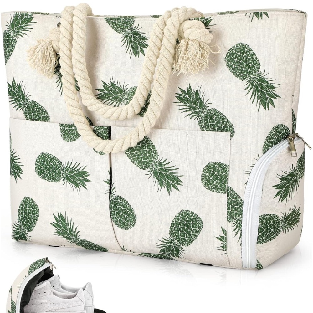 Adorable Pineapple Beach Bag -Euc - image 1